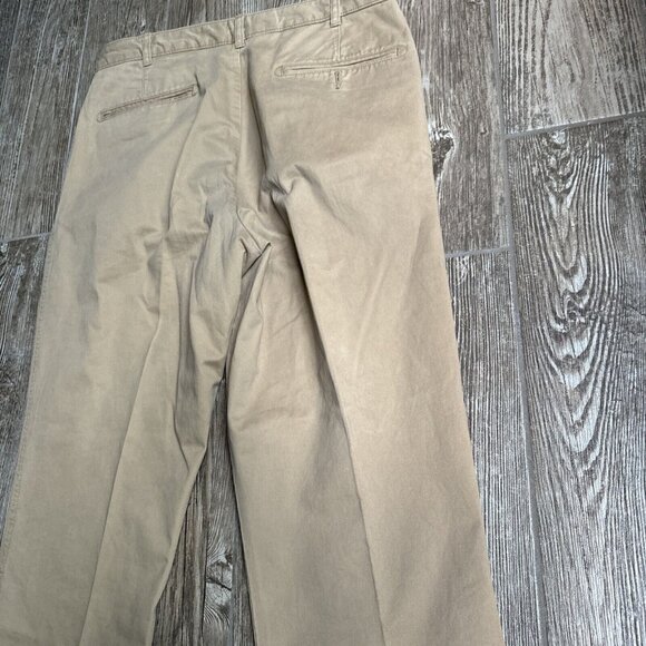 Cremieux Chino Pants Mens 35x32 Pleated Tan Casual Cotton Work Preppy - Picture 13 of 13
